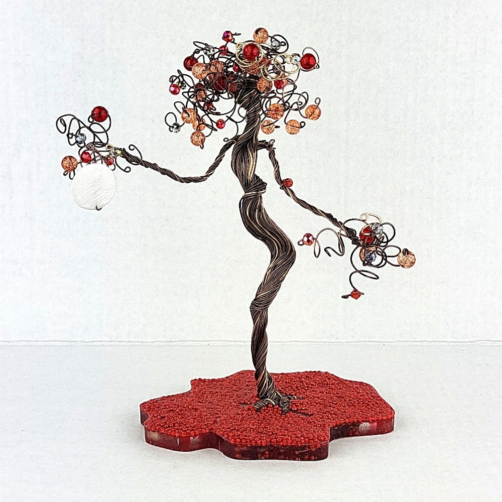Hanna's SunTrees Illusive Tribe Wire Art Collection